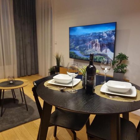 Premium Apartments Rzeszow Gold Экстерьер фото